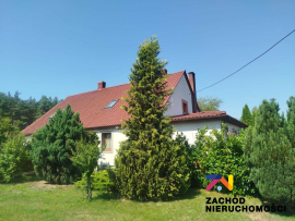 Dom - bliźniak dla osób doceniających naturę
